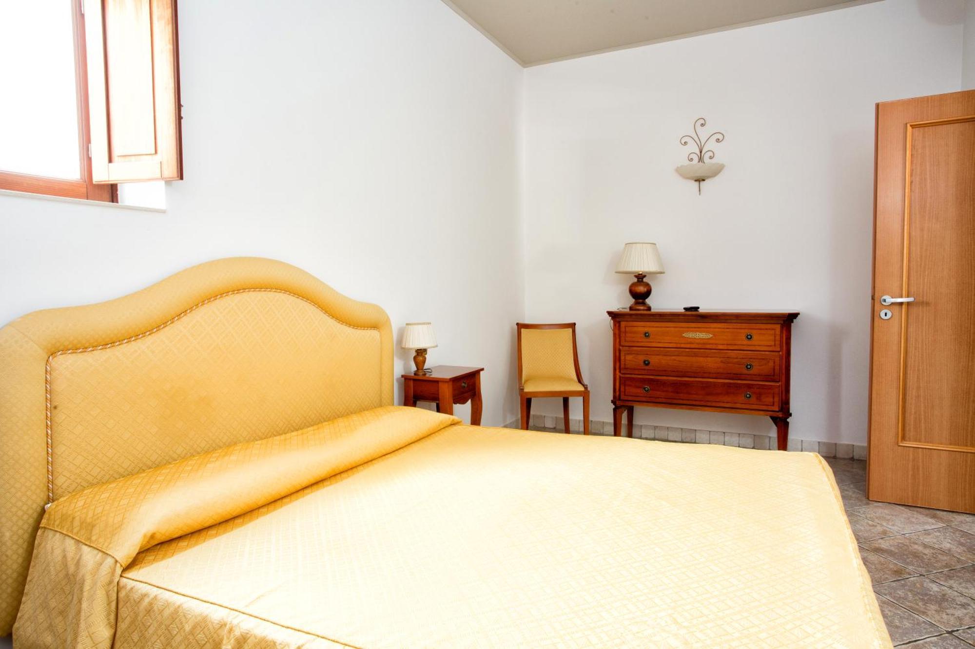 Hotel Tritone Lipari Eksteriør billede