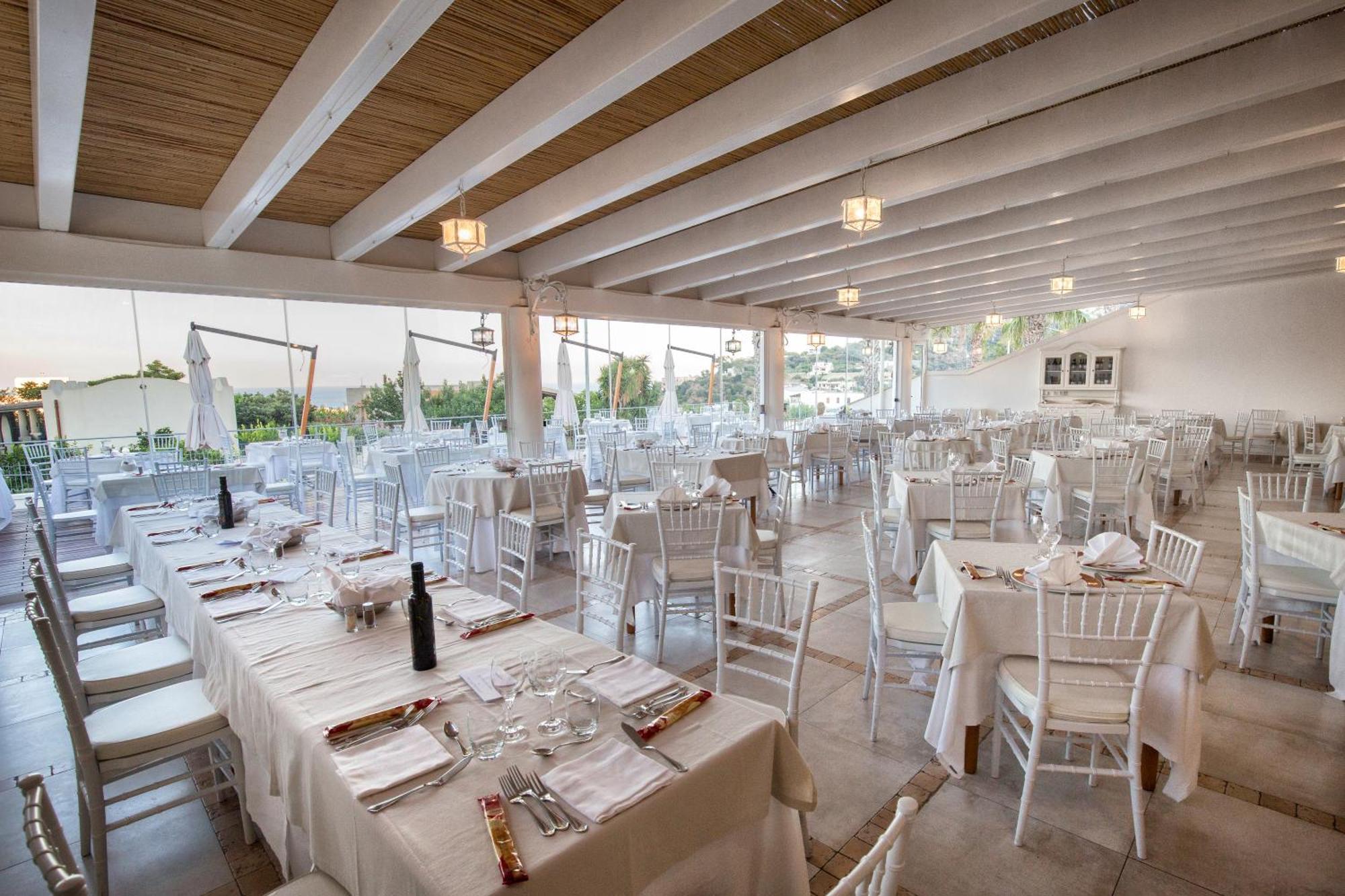 Hotel Tritone Lipari Eksteriør billede
