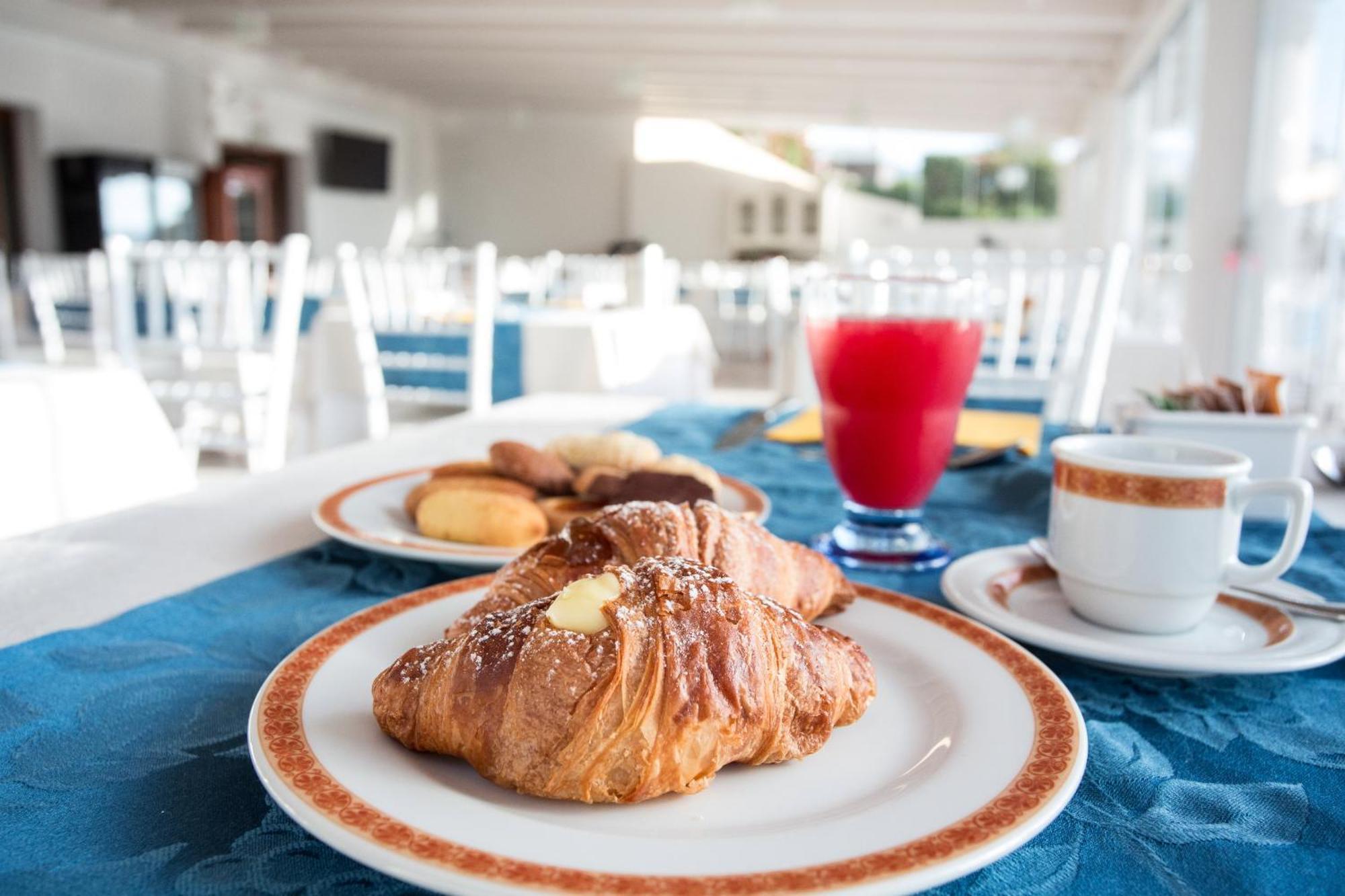 Hotel Tritone Lipari Eksteriør billede