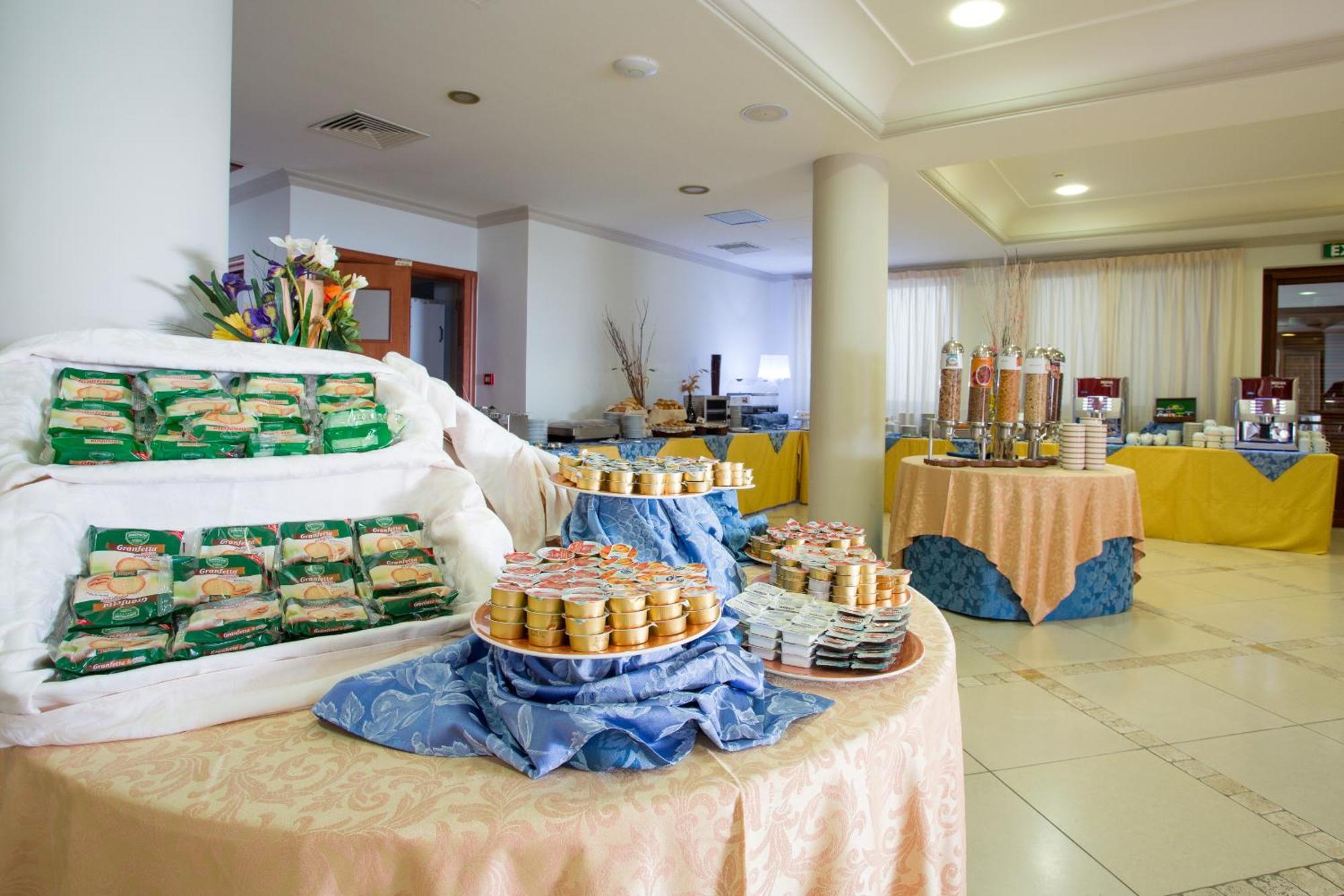 Hotel Tritone Lipari Eksteriør billede
