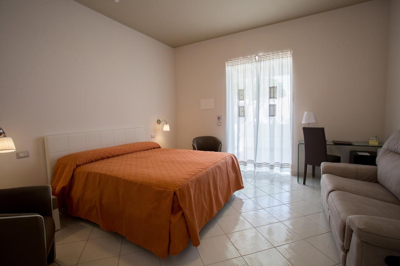 Hotel Tritone Lipari Eksteriør billede