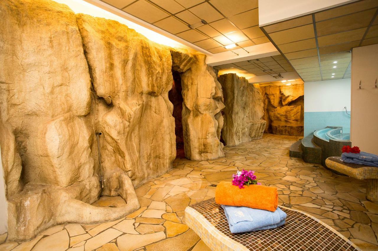 Hotel Tritone Lipari Eksteriør billede